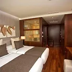Carris Cardenal Quevedo 4* Ourense