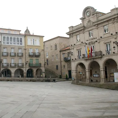 Carris Cardenal Quevedo