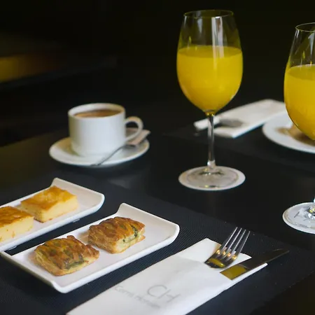 Otel Carris Cardenal Quevedo