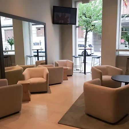 Hotel Carris Cardenal Quevedo 4*