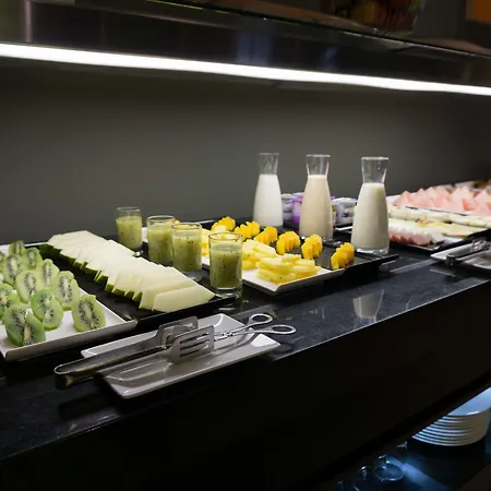 Hotel Carris Cardenal Quevedo 4*