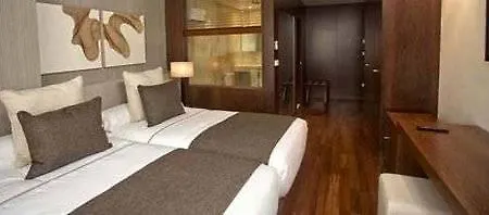Carris Cardenal Quevedo 4*