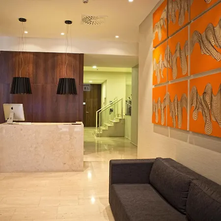 Szálloda Carris Cardenal Quevedo 4*