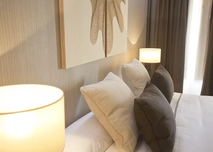 Carris Cardenal Quevedo Hotel
